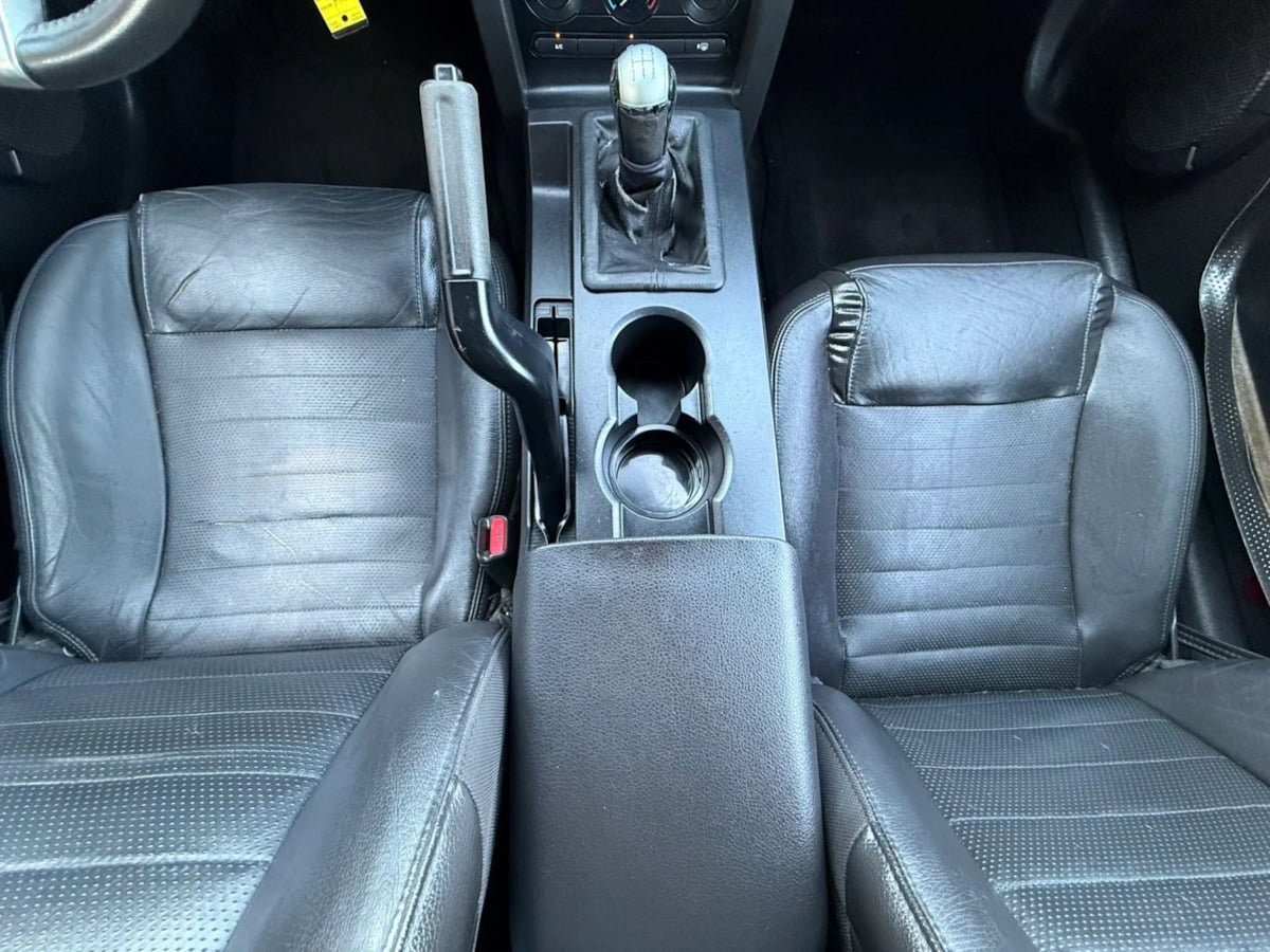 Used 2005 Ford Mustang GT Premium RWD image 38
