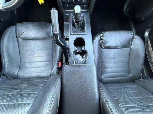 Used 2005 Ford Mustang GT Premium RWD image 38