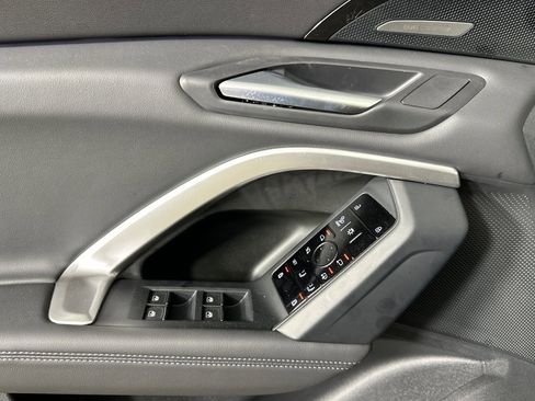 New 2025 Audi Q5 Premium Plus image 10