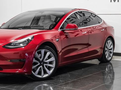 Used 2018 Tesla Model 3 Long Range image 10