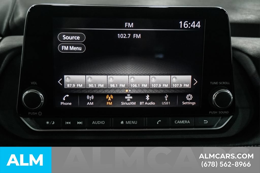 Used 2024 Nissan Rogue S FWD image 36
