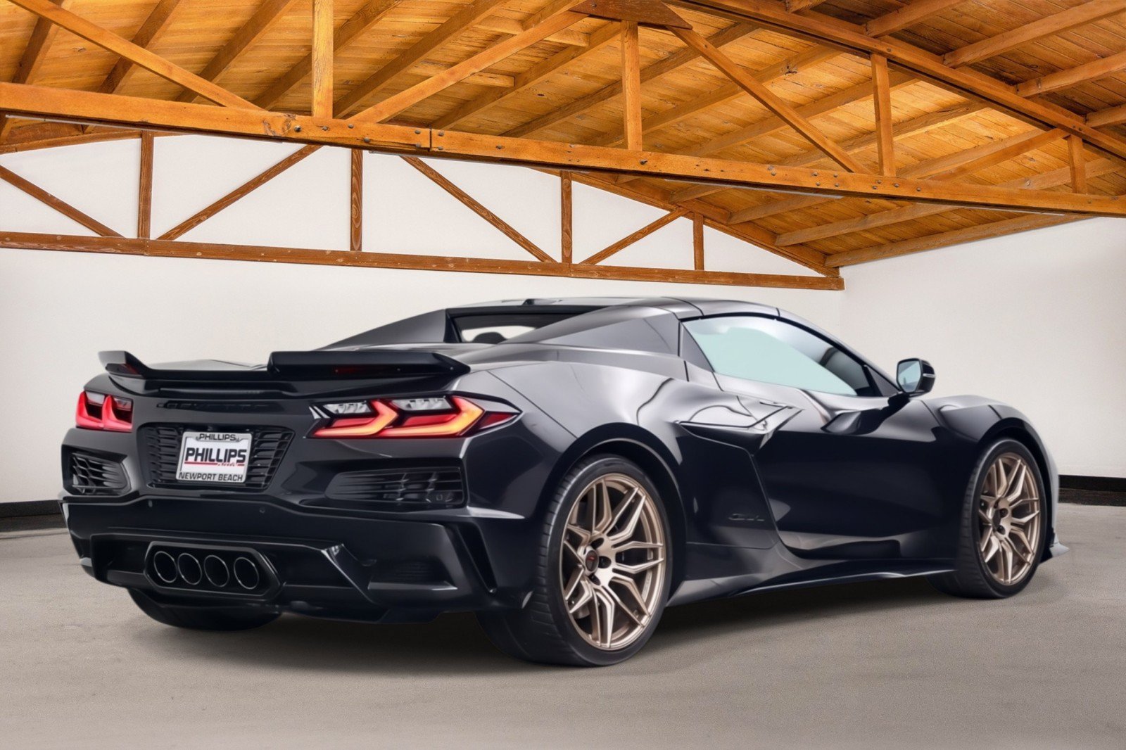 Used 2024 Chevrolet Corvette Z06 RWD image 5