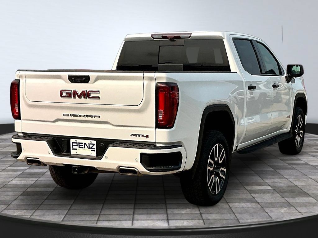 Used 2022 GMC Sierra 1500 AT4 w/ AT4 Premium Package AWD/4WD image 7