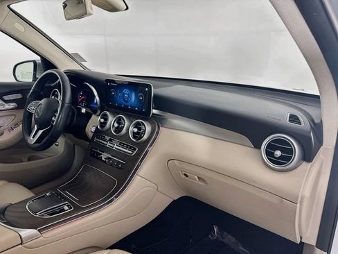 Certified 2020 Mercedes-Benz GLC 300 image 27