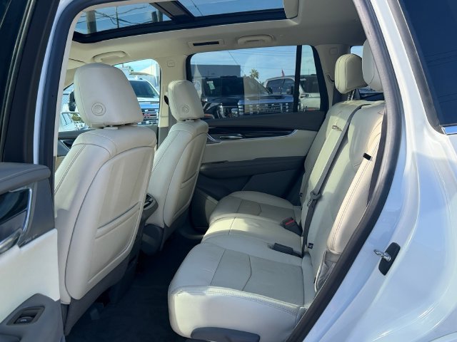 Certified 2020 Cadillac XT6 Premium Luxury FWD image 10