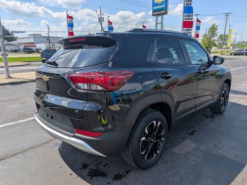 Used 2023 Chevrolet TrailBlazer LT w/ Convenience Package AWD/4WD image 5