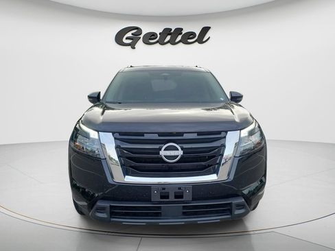 Used 2024 Nissan Pathfinder SV FWD image 8