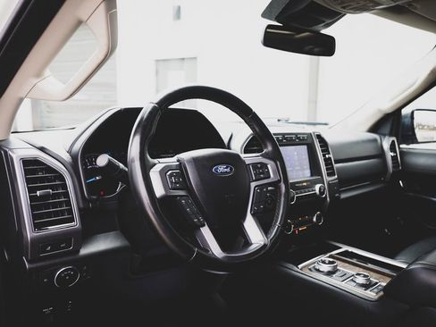 Used 2020 Ford Expedition Max Platinum AWD/4WD image 18