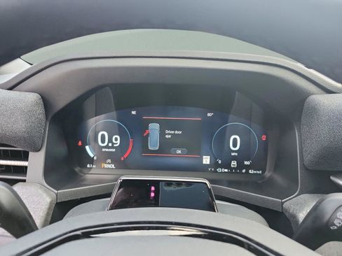 New 2026 Ford Explorer Platinum image 28