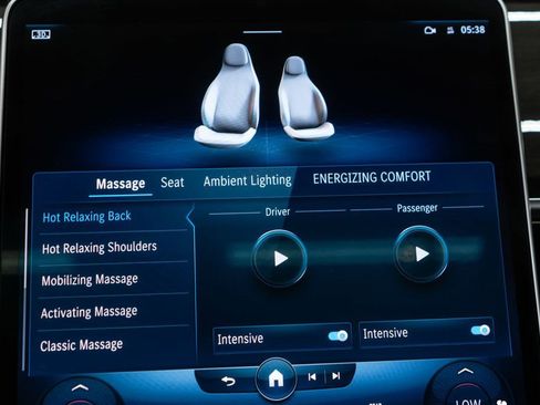 Used 2022 Mercedes-Benz S 580 4MATIC Sedan image 35