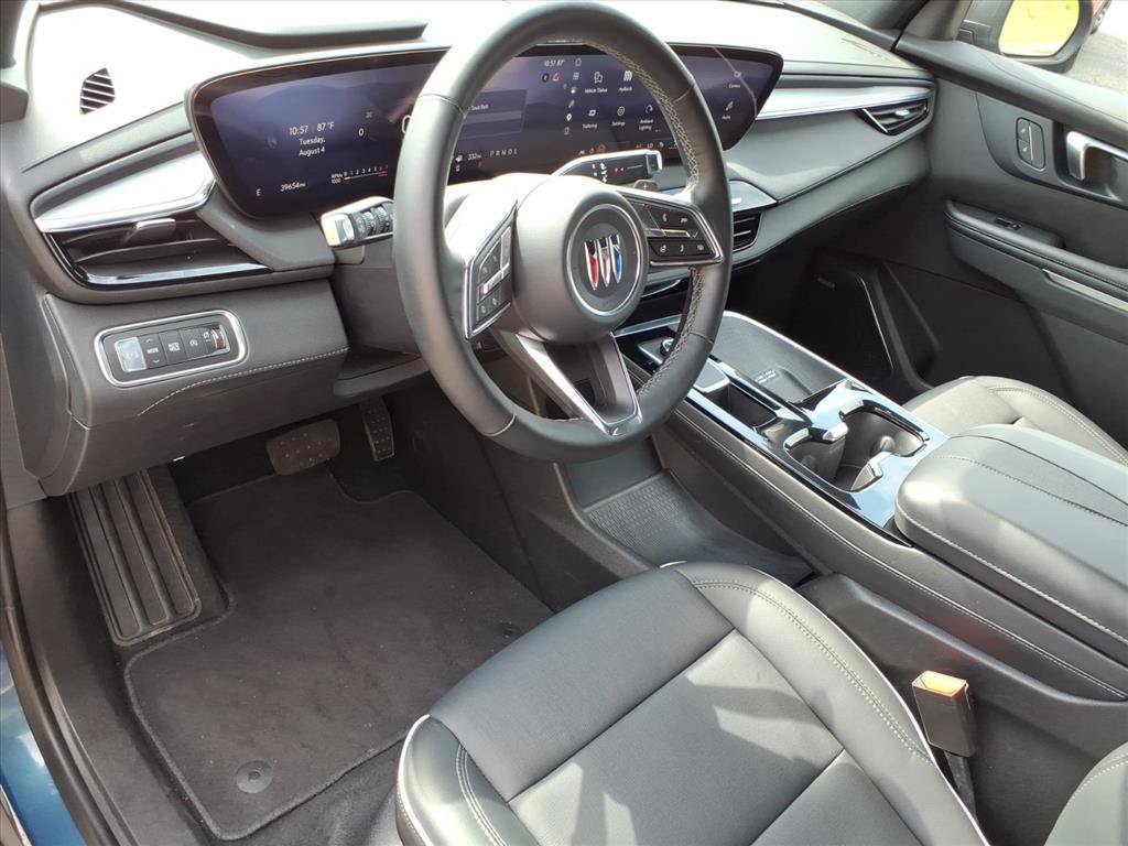 Used 2026 Buick Enclave Preferred FWD image 12