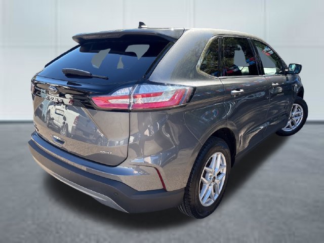 Used 2024 Ford Edge SEL AWD/4WD image 4