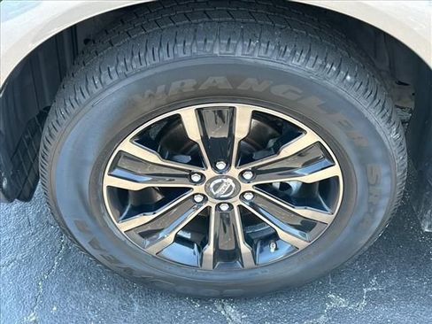 Used 2018 Nissan Armada Platinum RWD image 42