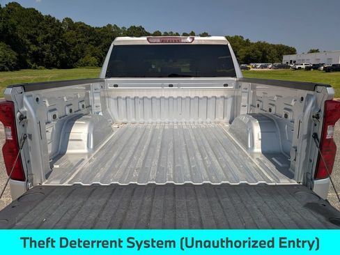 Used 2022 Chevrolet Silverado 1500 Custom RWD image 31