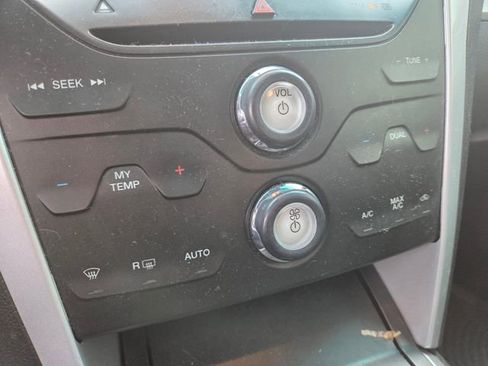 Used 2014 Ford Explorer XLT w/ Equipment Group 202A image 13