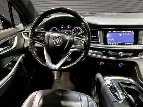 Used 2023 Buick Enclave Essence w/ Experience Buick Package AWD/4WD image 8