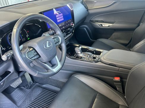 Used 2025 Lexus NX 450h+ AWD w/ Luxury Package image 9