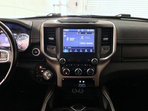 Used 2022 RAM 1500 Laramie AWD/4WD image 13