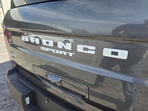Used 2025 Ford Bronco Sport Outer Banks image 15