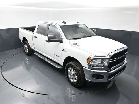 Used 2024 RAM 2500 Big Horn AWD/4WD image 19