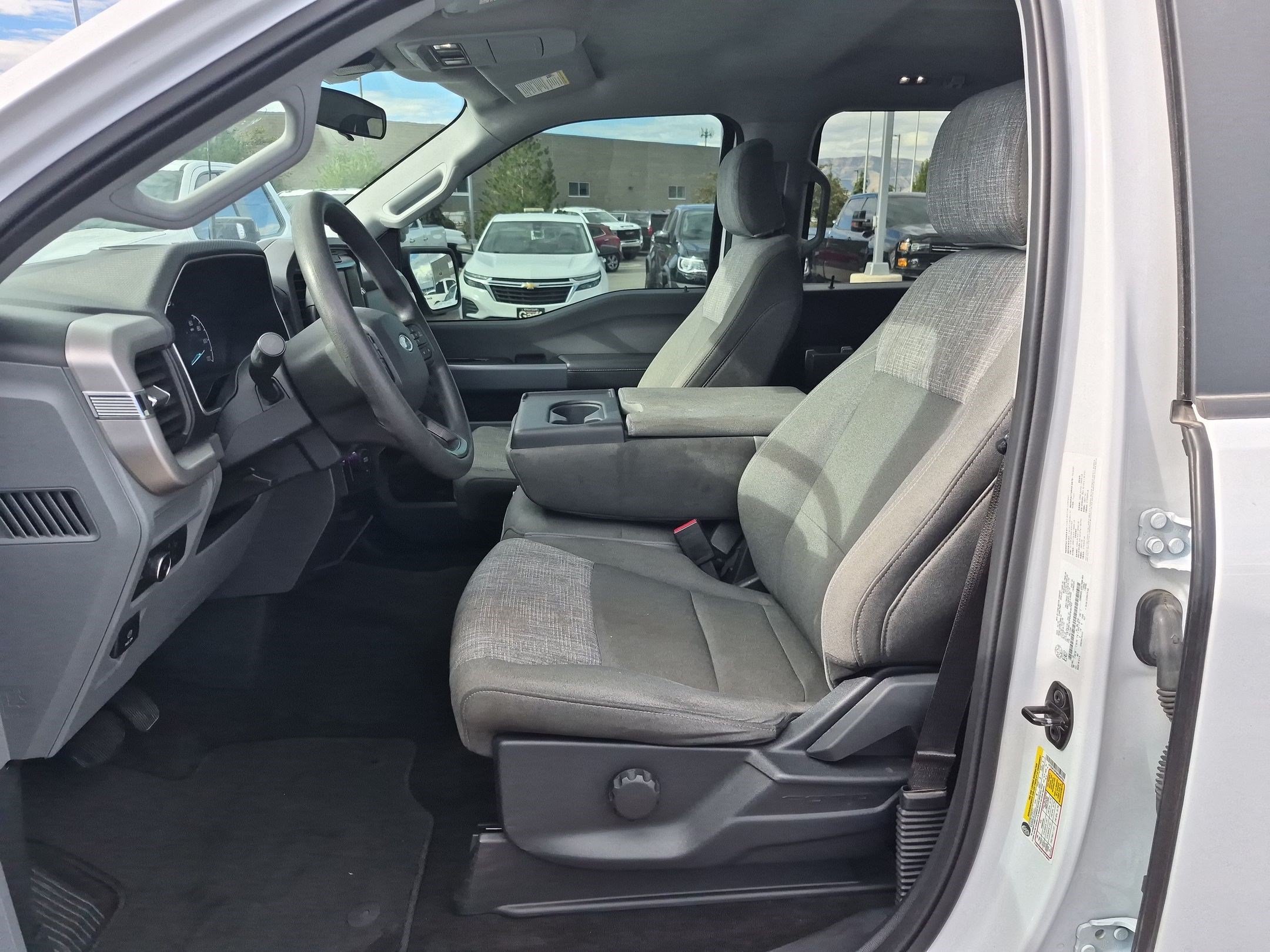Used 2022 Ford F150 XLT w/ XTR Package AWD/4WD image 15
