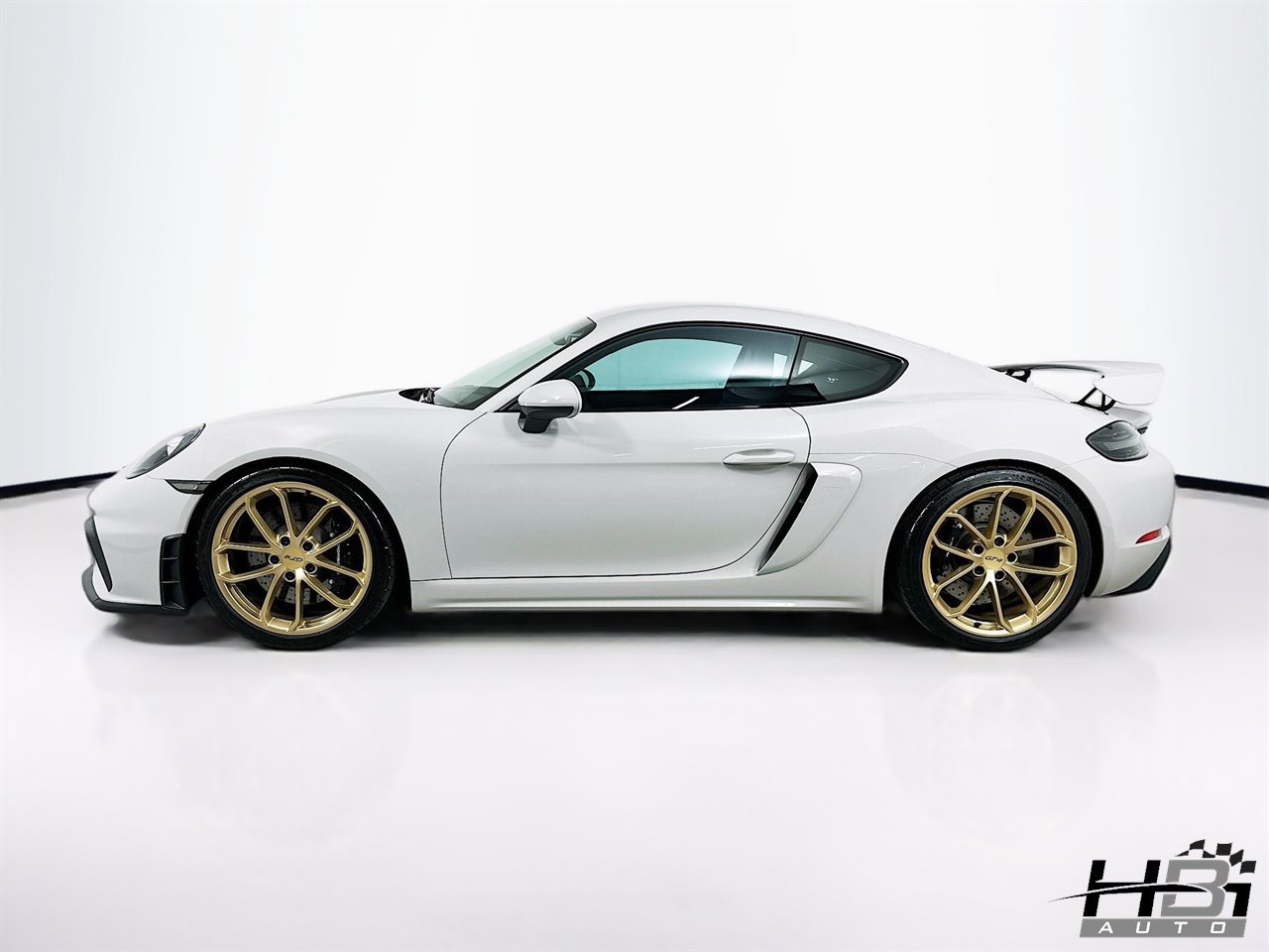 Used 2022 Porsche 718 Cayman GT4 RWD image 8