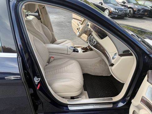 Used 2018 Mercedes-Benz S 560 4MATIC Sedan image 20