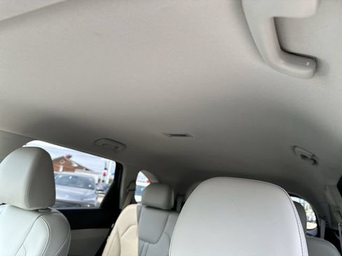 Used 2025 Kia Sorento EX FWD image 18