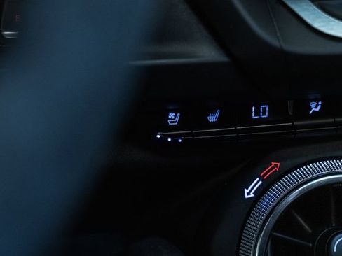 Used 2017 Chevrolet Camaro ZL1 RWD image 26