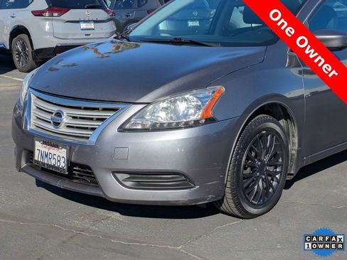 Used 2015 Nissan Sentra S image 8