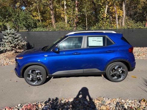 New 2026 Hyundai Venue SEL image 2