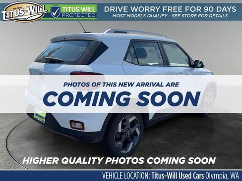 Used 2025 Hyundai Venue SEL FWD image 4