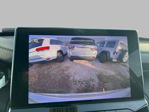 New 2026 Jeep Compass Limited image 10