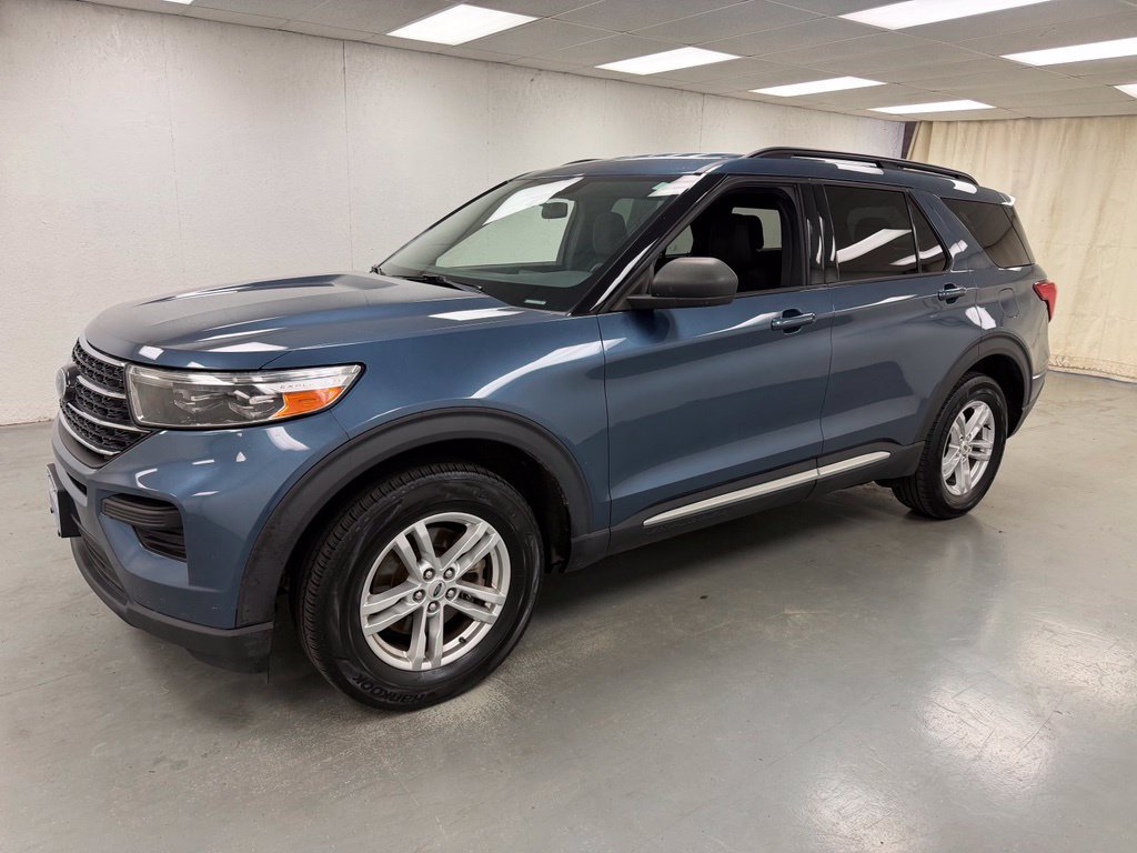Used 2020 Ford Explorer XLT w/ Comfort Package AWD/4WD image 1