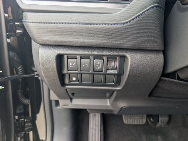 New 2026 Subaru Forester Premium AWD/4WD image 8