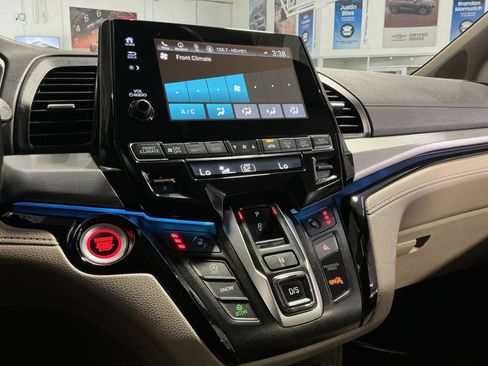 Used 2021 Honda Odyssey Touring image 22
