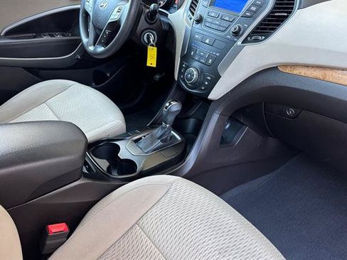 Used 2016 Hyundai Santa Fe Sport FWD image 16