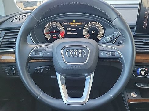 Used 2021 Audi Q5 2.0T Premium Plus w/ Premium Plus Package AWD/4WD image 27