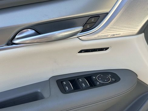 Certified 2024 Cadillac XT5 Premium Luxury AWD/4WD image 16