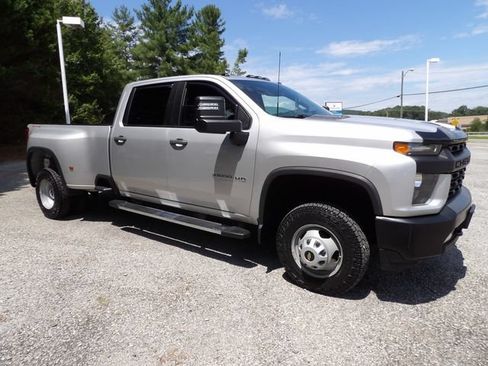 Used 2020 Chevrolet Silverado 3500 W/T w/ Gooseneck/5TH Wheel Package AWD/4WD image 7