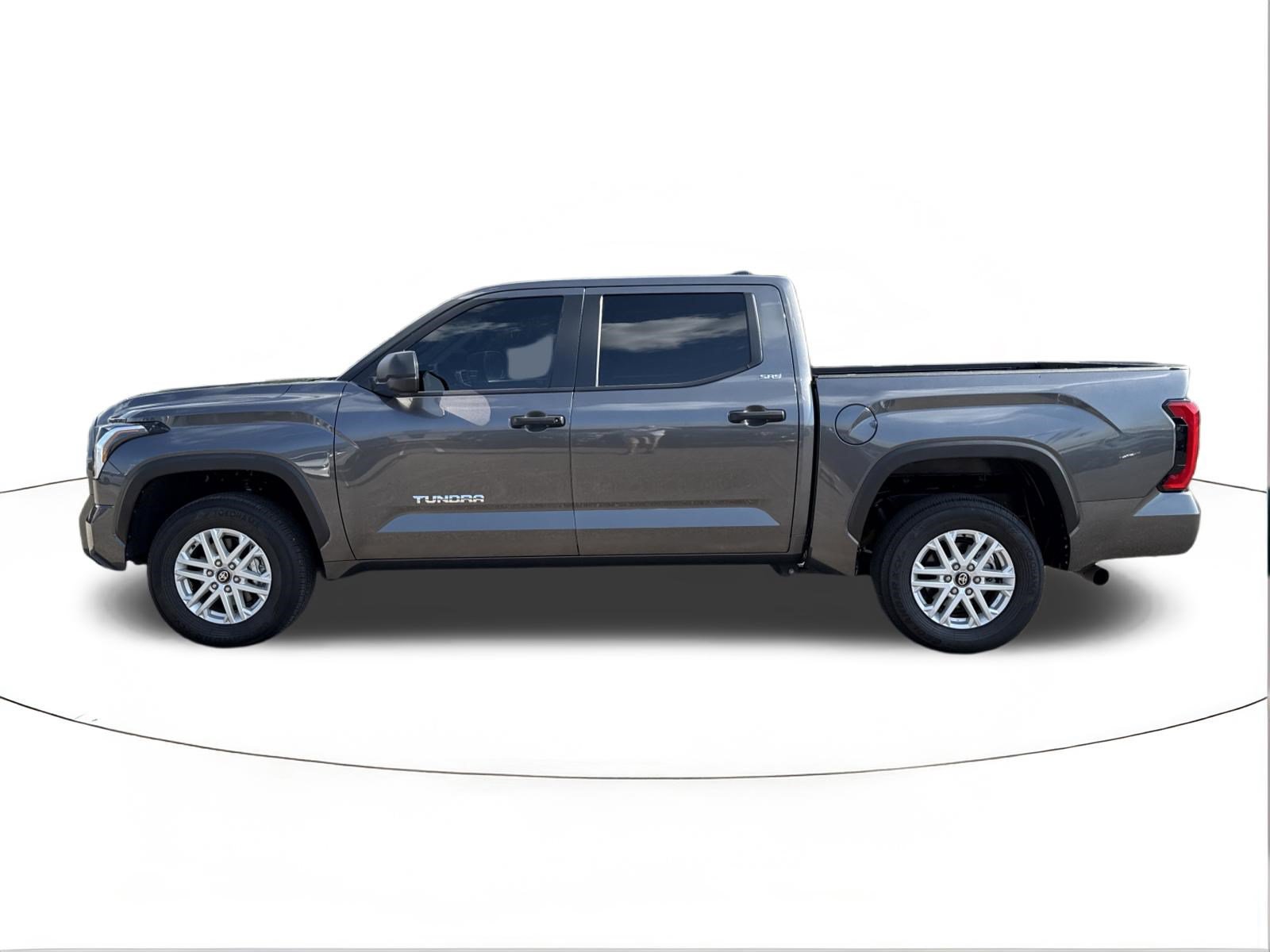 Used 2026 Toyota Tundra SR5 AWD/4WD image 6