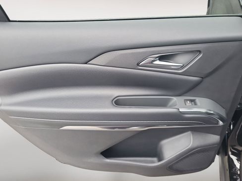 New 2026 Chevrolet Traverse LT w/ LPO, Floor Liner Package image 18