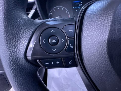 Used 2023 Toyota Corolla LE image 20