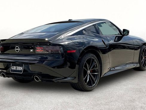 Used 2024 Nissan Z Performance w/ Floor Mat Package image 2