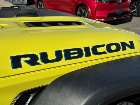 Certified 2023 Jeep Wrangler Unlimited Rubicon 4xe image 9