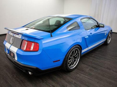 Used 2010 Ford Mustang Shelby GT500 image 10
