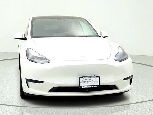 Used 2020 Tesla Model Y Long Range AWD/4WD image 2