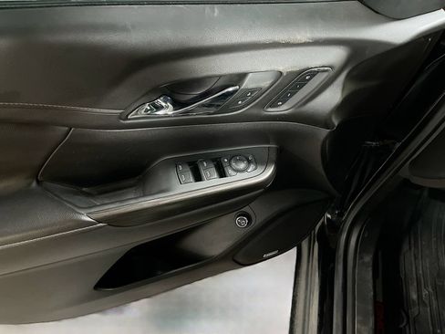 Used 2022 GMC Acadia SLT w/ Elevation Edition AWD/4WD image 18