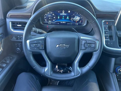 Certified 2023 Chevrolet Tahoe Z71 w/ Luxury Package image 16