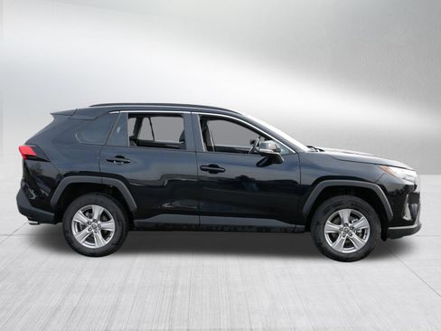 Certified 2025 Toyota RAV4 XLE FWD image 8